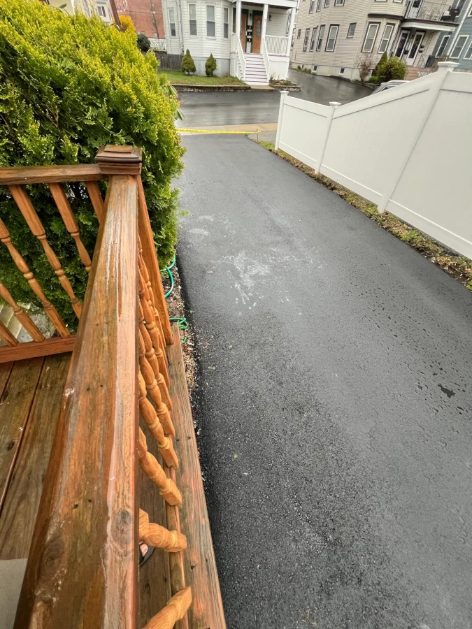 Asphalt sealcoating service driveway Haverhill MA